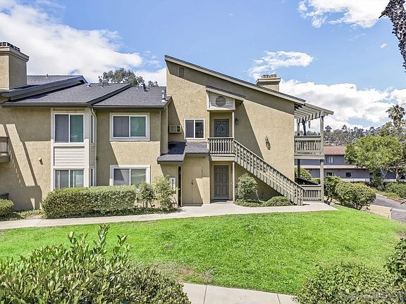 3rd image of 225 W El Norte Pkwy Unit 233