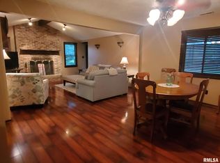 112 W Houston St, Springfield, IL 62707