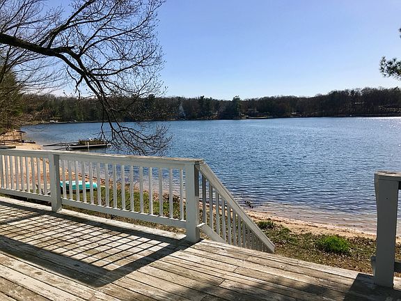 5th image of 21805 Oak Dr
