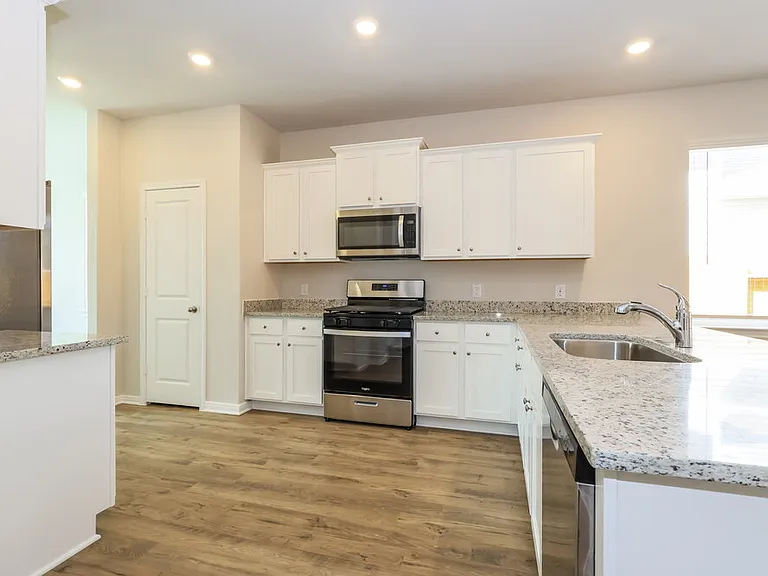 15578 Caramel Springs Dr — Photo 8