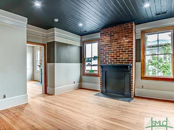 5th image of 320-322 W Park Ave