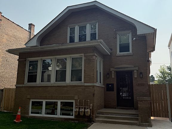 2nd image of 3921 N Saint Louis Ave #Basement