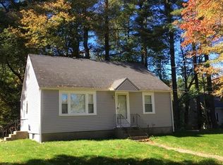111 Maple St, Bellingham, MA 02019