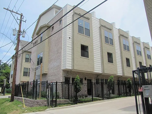 (undisclosed Address), Houston, TX 77007