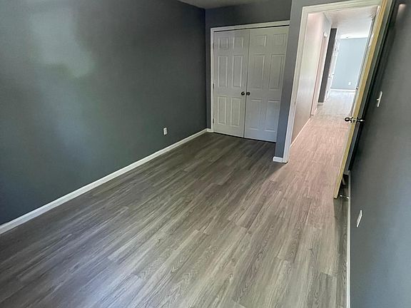 5th image of 49 Dana Ave #2