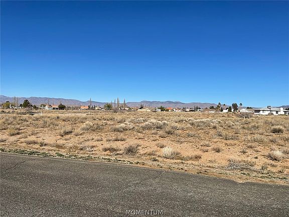 3rd image of 9550 Sugarloaf Circle