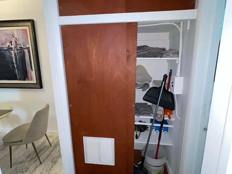 1021 Michigan Ave #7 — Photo 14