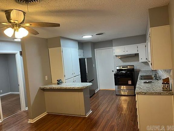 2nd image of 510 Dixie Dr