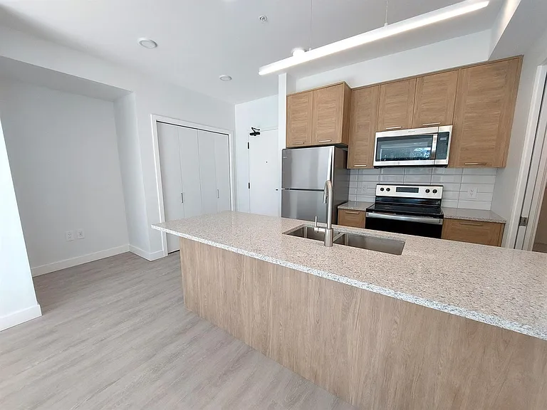 494 Goldstream Ave — Photo 52