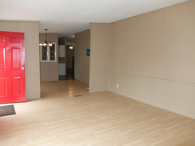 36 Lake Eden Cir — Photo 3