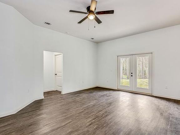 3rd image of 1619 Ora Dr