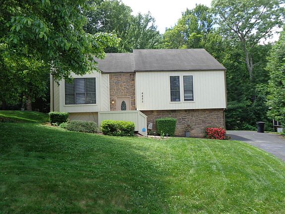 2nd image of 4425 Summerset Dr