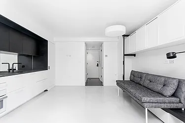 Rented by Living New York