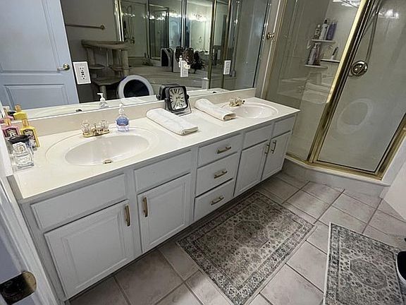 5th image of 600 Moon Bay Dr Unit 4