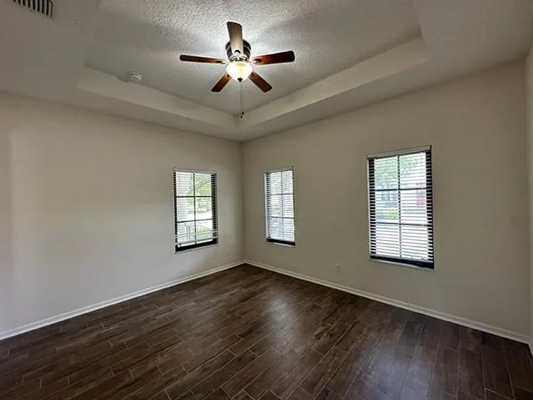 906 Pawstand Rd — Photo 6