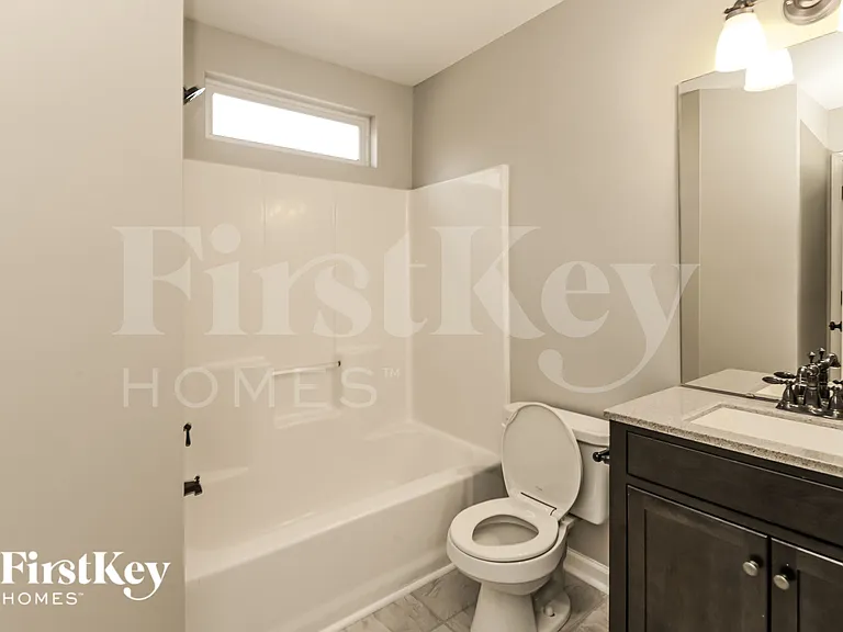 7826 Cafferty Cir — Photo 14