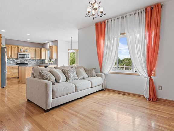 3rd image of 3361 119th Ave NE