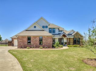 501 E Amelia Ter, Mustang, OK 73064