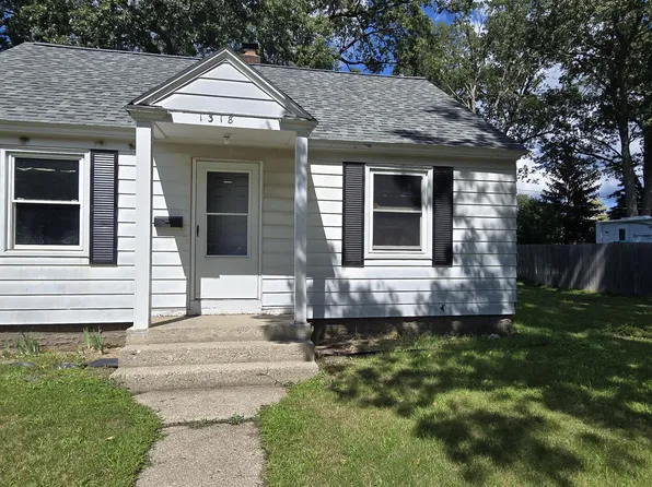 1318 Catherine Ave, Muskegon, MI 49442
