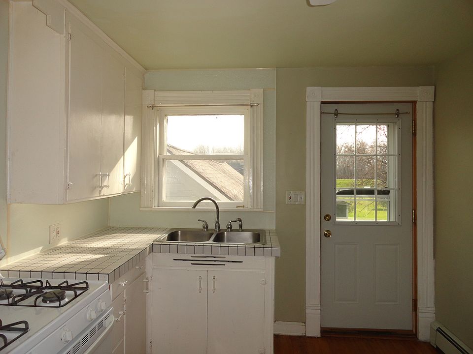 1st image of 108 S Cedar St #2