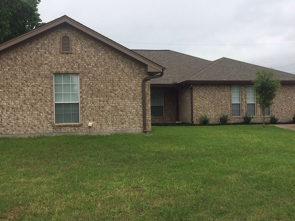 1st image of 1513 Bishop Dr