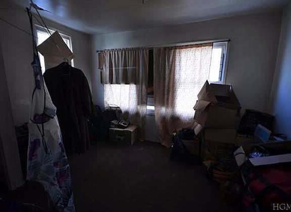 5th image of 746 E 182nd St