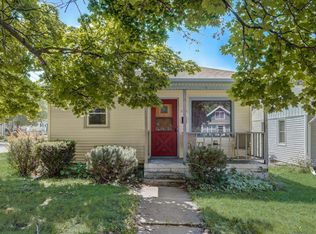 1115 E Moreland Blvd, Waukesha, WI 53186