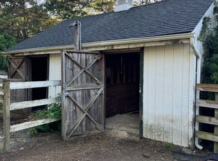 8 Donnelly Ct #3, Manorville, NY 11949