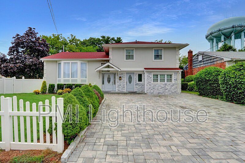 1st image of 257 Center St