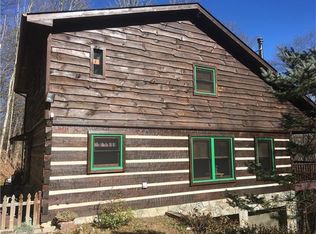 295 Star Crest Dr, Waynesville, NC 28785