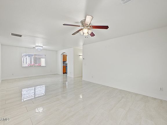 2nd image of 16117 N 26TH Place
