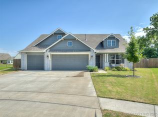 3116 W Baton Rouge Pl, Broken Arrow, OK 74011