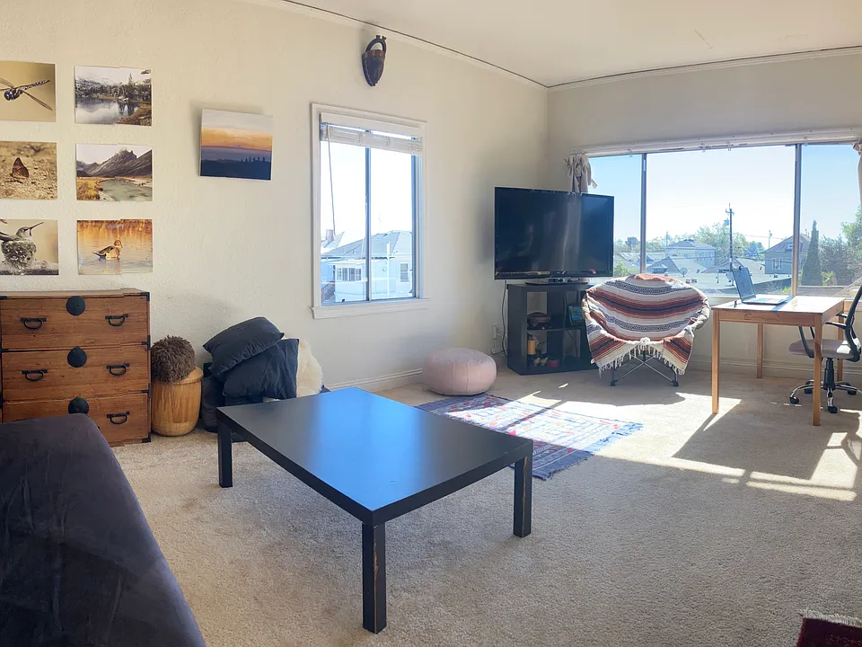 620 Santa Clara Ave #27