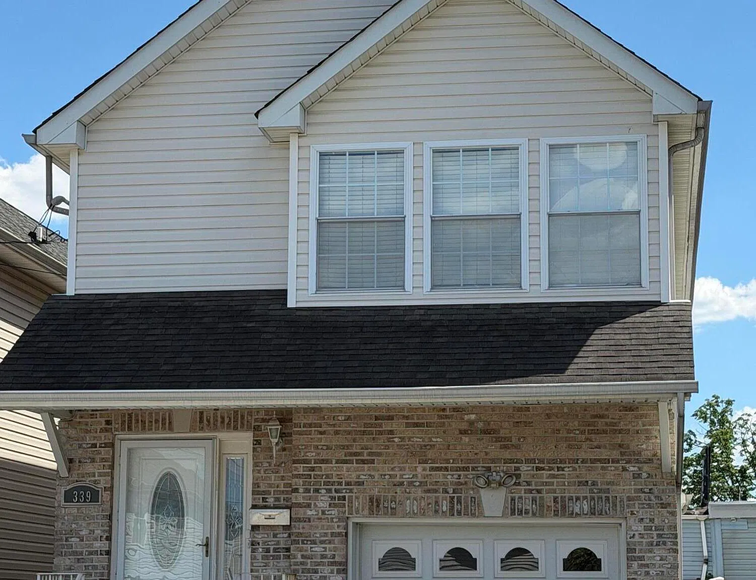 4 bed, 2.5 bath, 1631 sqft, $4,000 — Photo 1