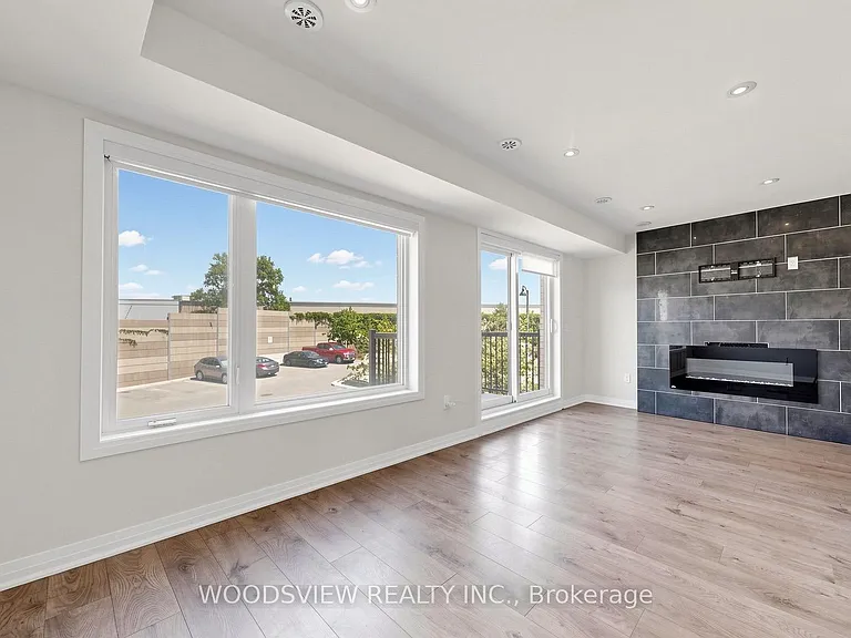 185 William Duncan Rd #9 — Photo 6