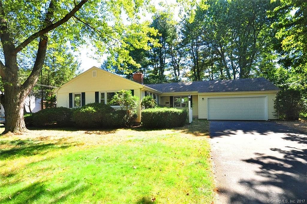 54 Highland St, Wethersfield, CT 06109 Zillow