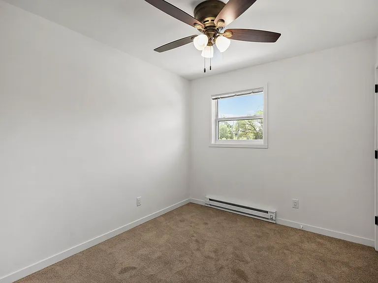 424 E Union St #436 — Photo 3