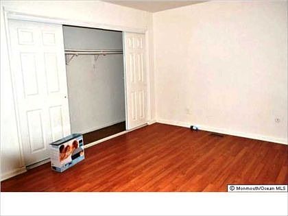 5th image of 40 Lakeview Dr