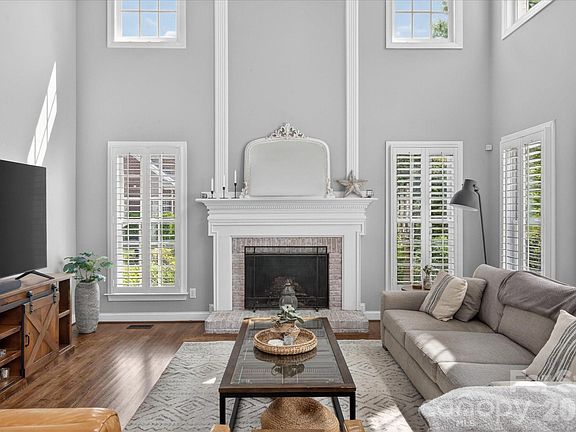 4th image of 12515 Portmarnock Ct