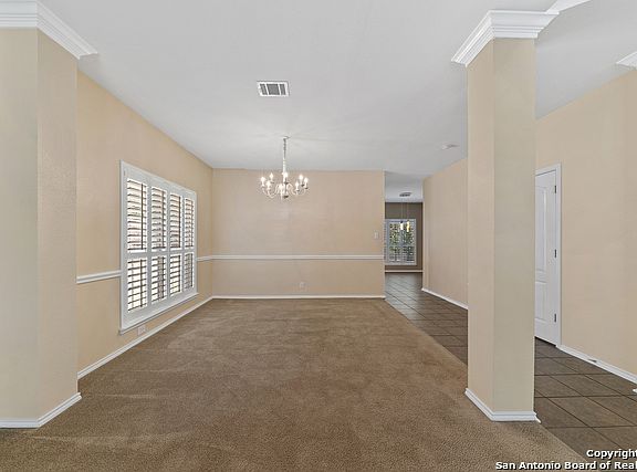 3rd image of 21006 Las Lomas Blvd