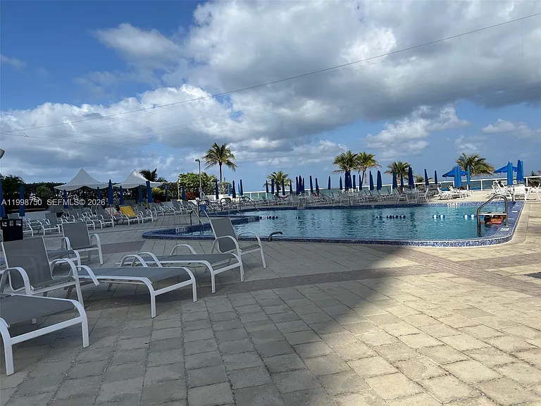 2030 S Ocean Dr #2102 — Photo 17