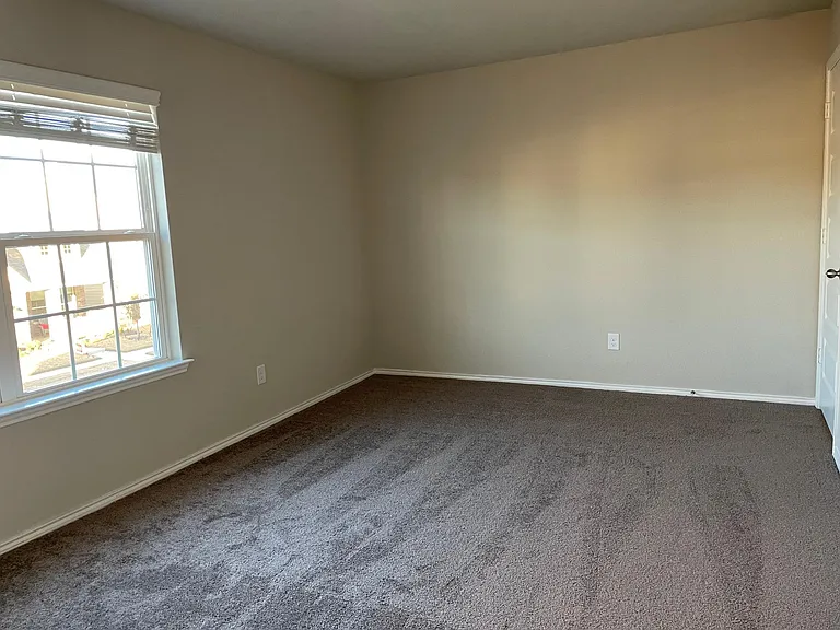 10032 Adams Ln — Photo 35