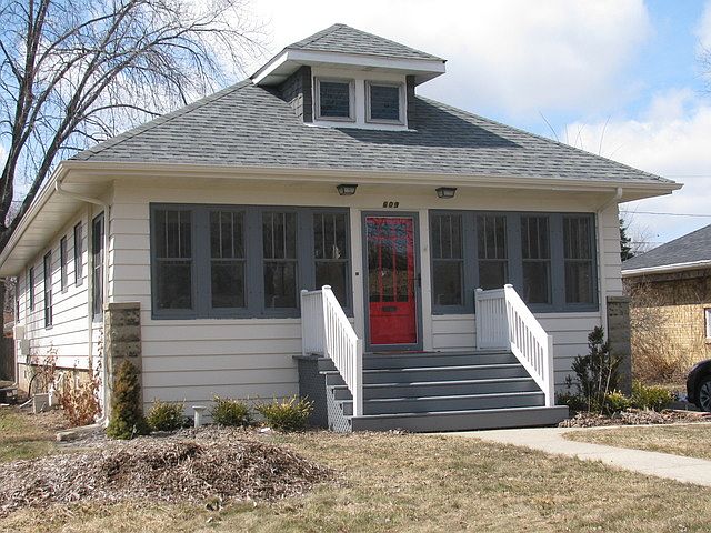 1st image of 609 N Cowles Ave