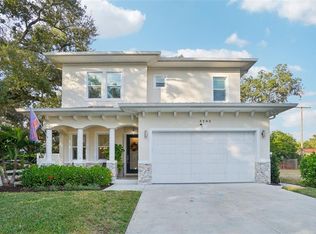 3203 W Fielder St, Tampa, FL 33611