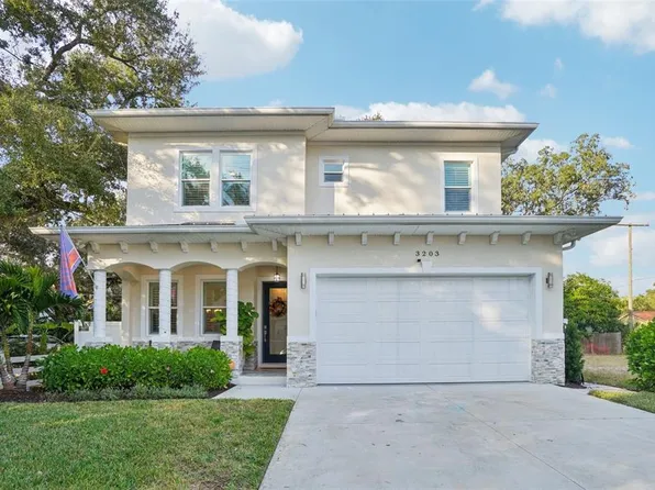 3203 W Fielder St, Tampa, FL 33611