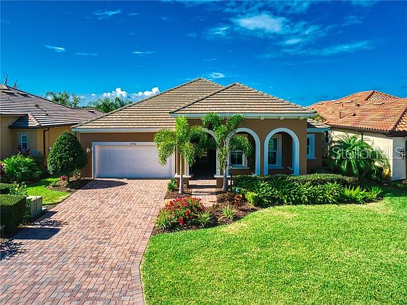2nd image of 4736 Royal Dornoch Cir