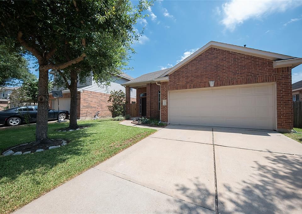 1st image of 25306 Melody Oaks Ln
