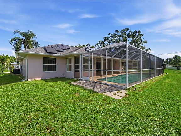 5th image of 955 Riviera Ave
