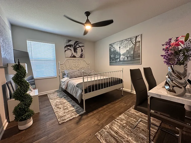 Room #3 with celing fan.