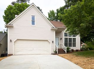 326 Bond Lake Dr, Cary, NC 27513